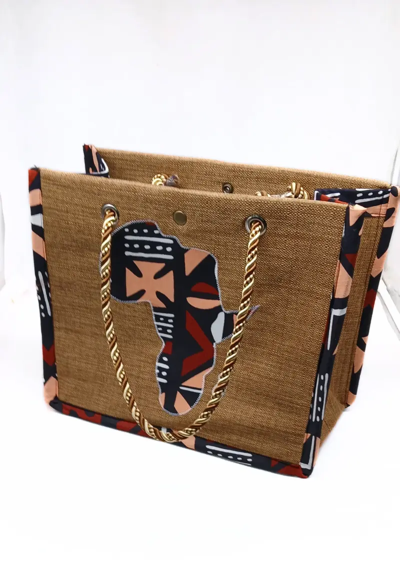 Bolso Africano de Cuero Marrón para Mujer – Elegancia Artesanal con Identidad